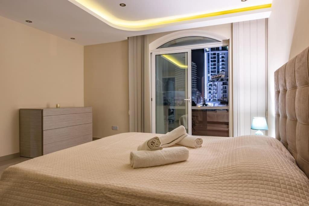 Modern 3 Bedroom Apartment Close To Paceville And Beach Is-Swieqi Екстериор снимка
